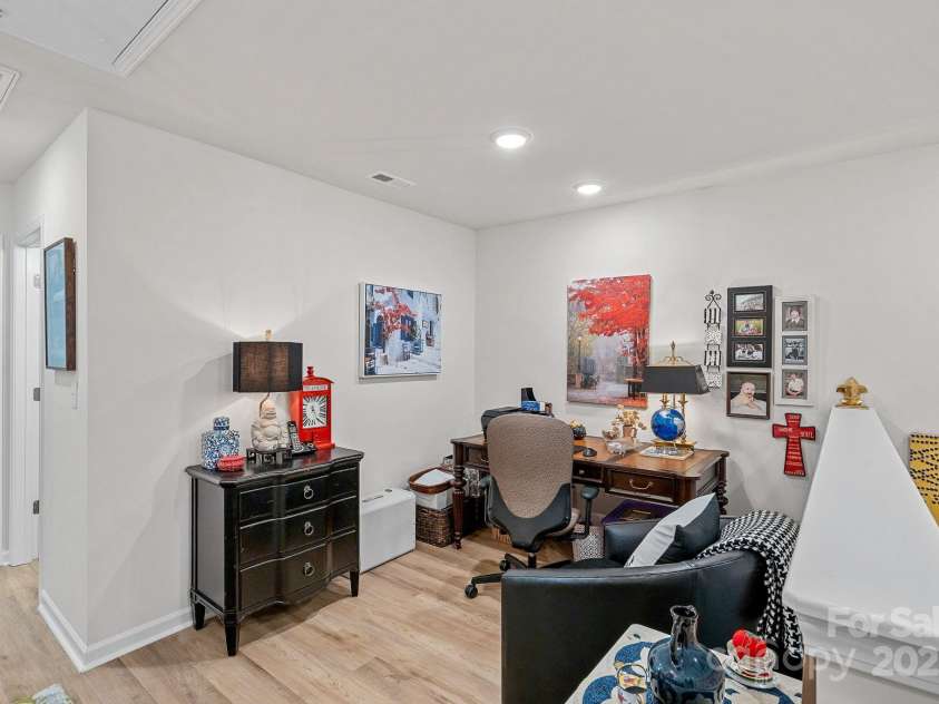 420 Quartz Hill Way, Waxhaw, NC 28173.  MLS# CAR4322228, YatesRealty ID 4305. Loft Space Perfect For An Office, Or Flex Space