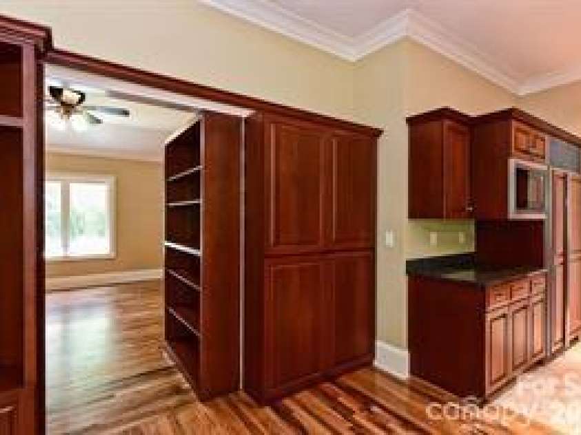 8680 Hills Dell Drive, Concord, NC 28027.  MLS# CAR4409457, YatesRealty ID 43050. 