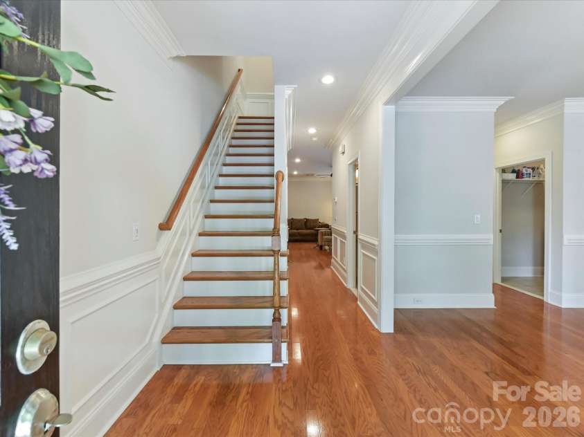 439 O'Henry Avenue, Davidson, NC 28036.  MLS# CAR4409491, YatesRealty ID 43051. Welcome Home!