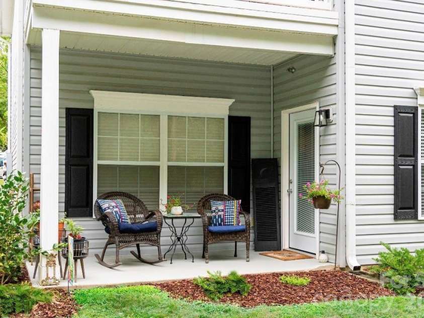21622 Aftonshire Drive, Cornelius, NC 28031.  MLS# CAR4410246, YatesRealty ID 43052. 