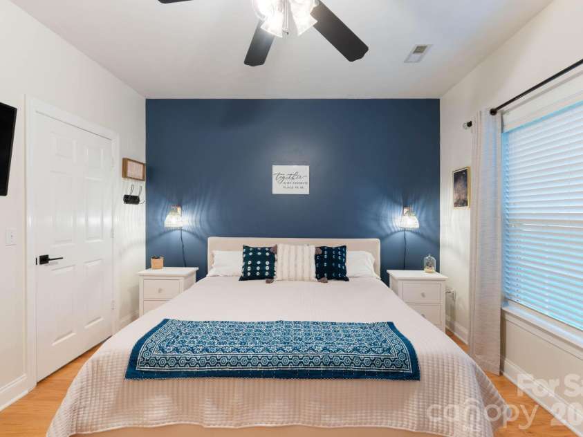 21622 Aftonshire Drive, Cornelius, NC 28031.  MLS# CAR4410246, YatesRealty ID 43052. Primary Bedroom