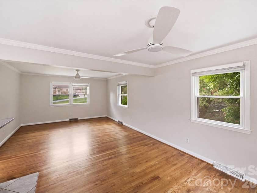 601 Groves Street, Kings Mountain, NC 28086.  MLS# CAR4407825, YatesRealty ID 43055. 
