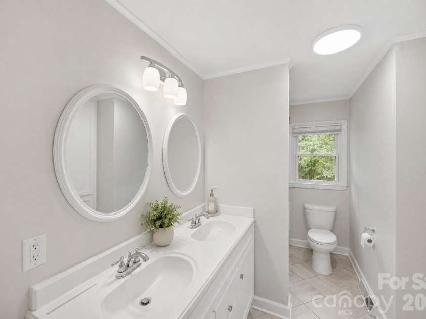 601 Groves Street, Kings Mountain, NC 28086.  MLS# CAR4407825, YatesRealty ID 43055. 