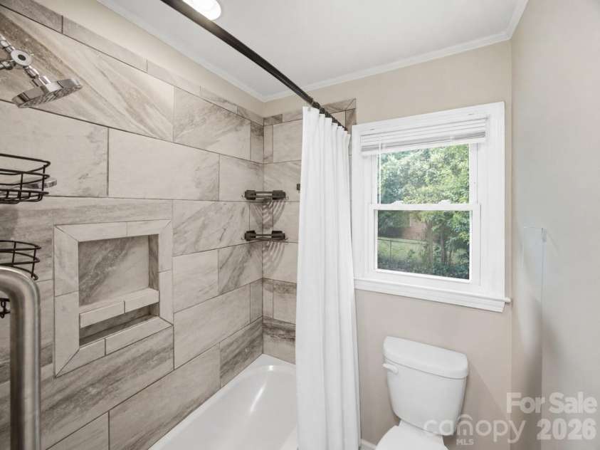 601 Groves Street, Kings Mountain, NC 28086.  MLS# CAR4407825, YatesRealty ID 43055. 