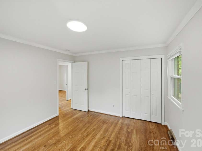 601 Groves Street, Kings Mountain, NC 28086.  MLS# CAR4407825, YatesRealty ID 43055. 