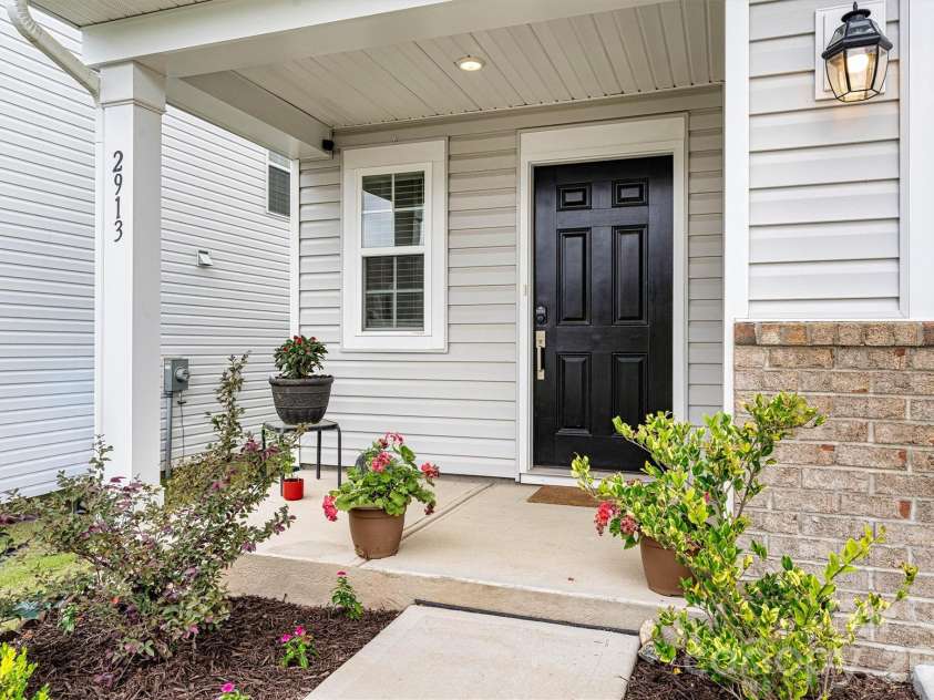 2913 Legacy Ridge Lane, Catawba, NC 28609.  MLS# CAR4412209, YatesRealty ID 43056. 