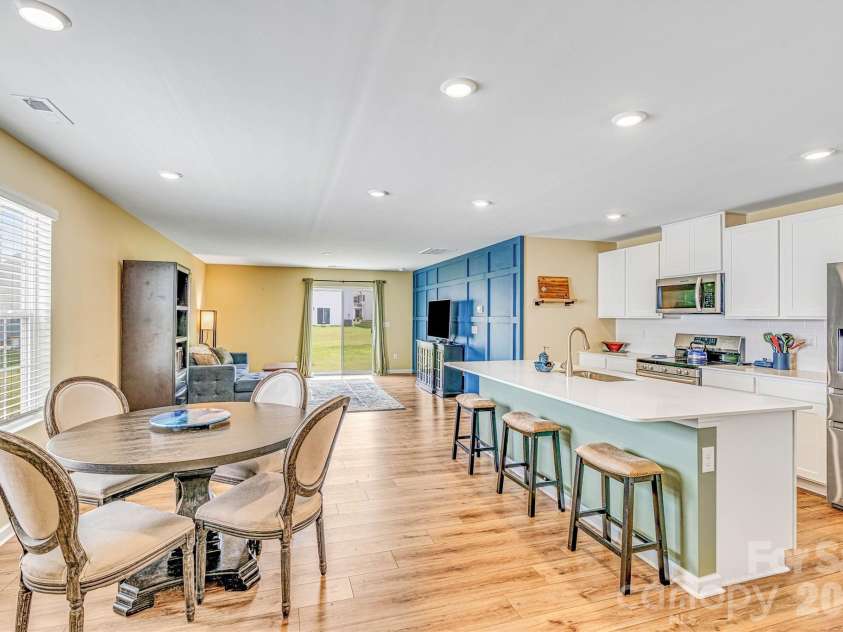 2913 Legacy Ridge Lane, Catawba, NC 28609.  MLS# CAR4412209, YatesRealty ID 43056. 
