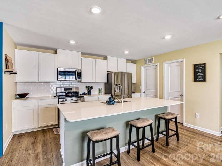 2913 Legacy Ridge Lane, Catawba, NC 28609.  MLS# CAR4412209, YatesRealty ID 43056. 