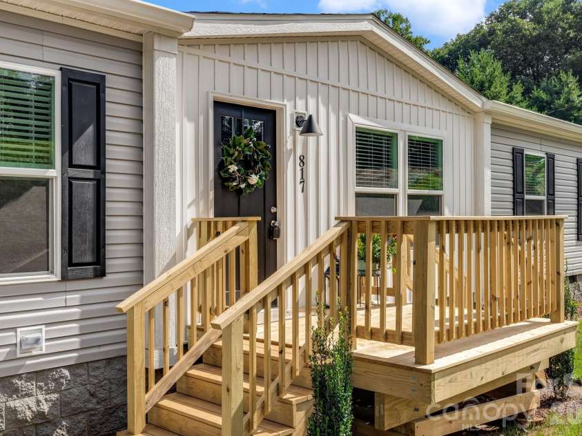 817 Jupiter Road, Weaverville, NC 28787.  MLS# CAR4381819, YatesRealty ID 43057. 