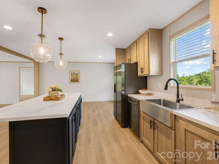 817 Jupiter Road, Weaverville, NC 28787.  MLS# CAR4381819, YatesRealty ID 43057. 
