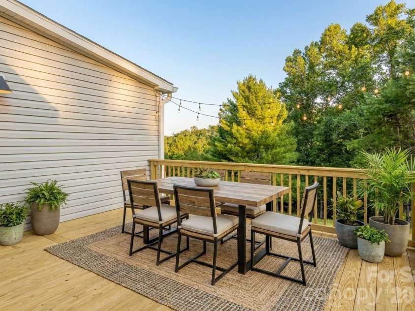 817 Jupiter Road, Weaverville, NC 28787.  MLS# CAR4381819, YatesRealty ID 43057. 