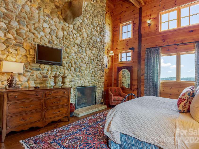 197 Smooth Rock Point, Ridgeway, SC 29130.  MLS# CAR4302781, YatesRealty ID 4306. 