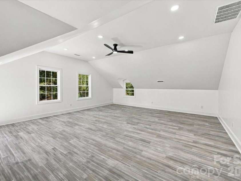 3301 Archdale Drive, Charlotte, NC 28210.  MLS# CAR4429085, YatesRealty ID 4306. 