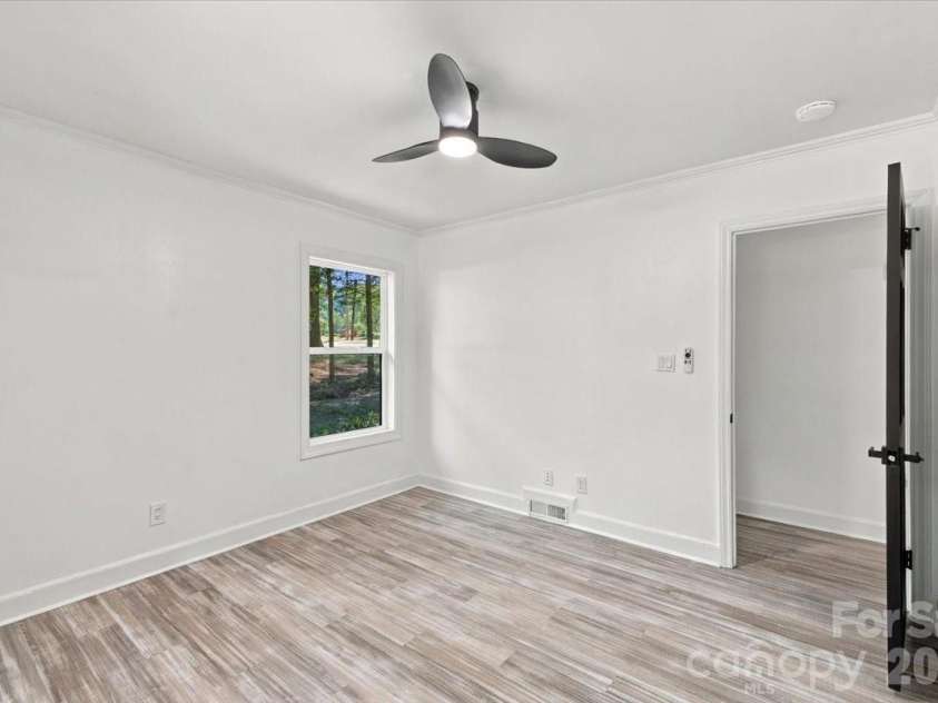 3301 Archdale Drive, Charlotte, NC 28210.  MLS# CAR4429085, YatesRealty ID 4306. Bedroom 3