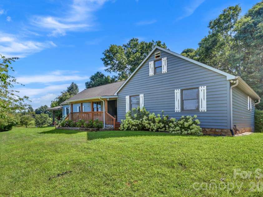170 Bull Creek Road, Mars Hill, NC 28754.  MLS# CAR4410836, YatesRealty ID 43062. 