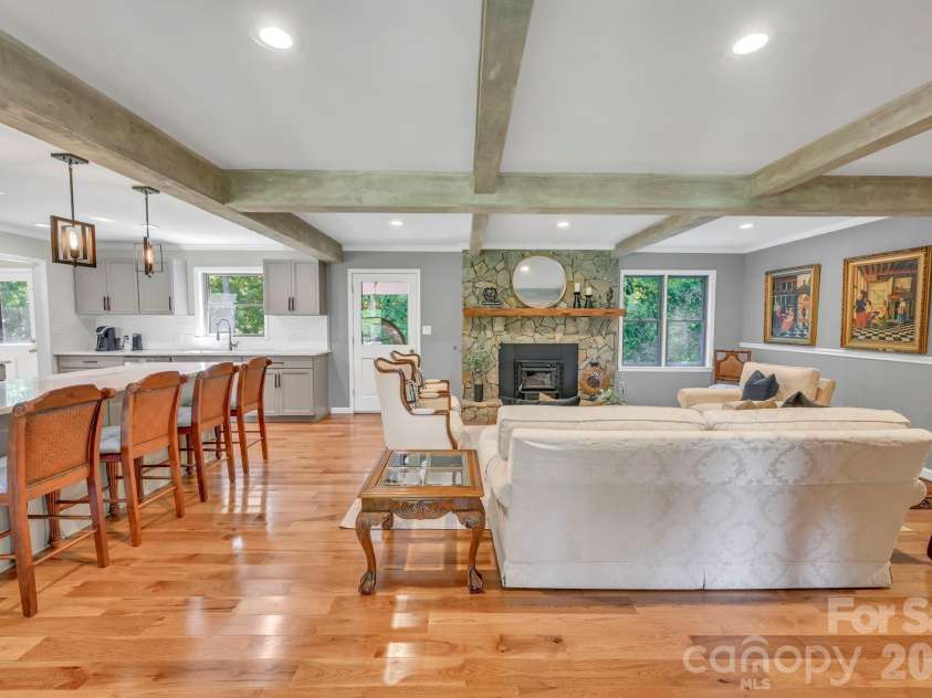170 Bull Creek Road, Mars Hill, NC 28754.  MLS# CAR4410836, YatesRealty ID 43062. 
