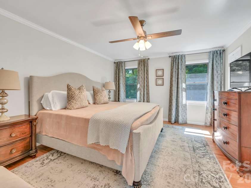 170 Bull Creek Road, Mars Hill, NC 28754.  MLS# CAR4410836, YatesRealty ID 43062. 