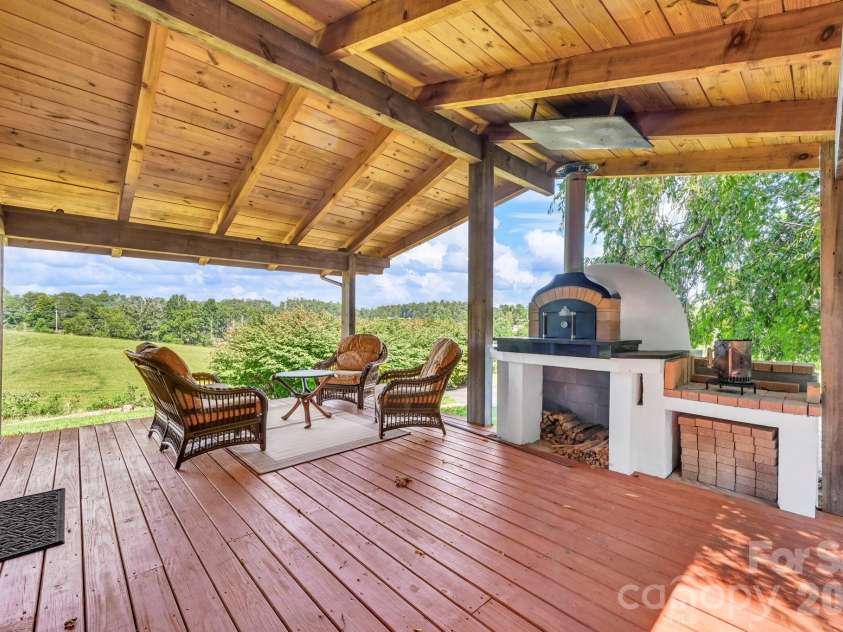 170 Bull Creek Road, Mars Hill, NC 28754.  MLS# CAR4410836, YatesRealty ID 43062. 