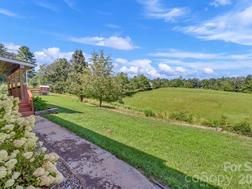 170 Bull Creek Road, Mars Hill, NC 28754.  MLS# CAR4410836, YatesRealty ID 43062. 