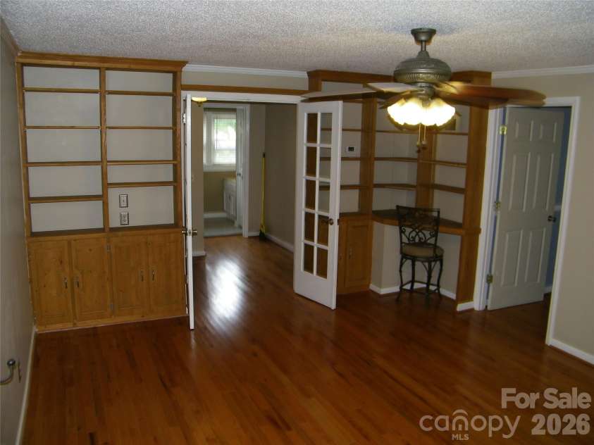 517 Rowan Mills Road, Salisbury, NC 28147.  MLS# CAR4406394, YatesRealty ID 43064. 