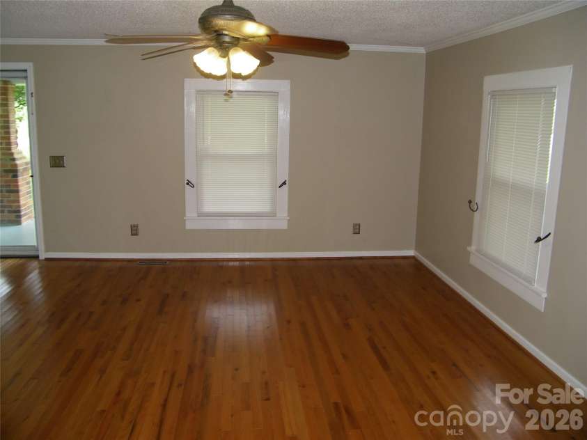 517 Rowan Mills Road, Salisbury, NC 28147.  MLS# CAR4406394, YatesRealty ID 43064. 