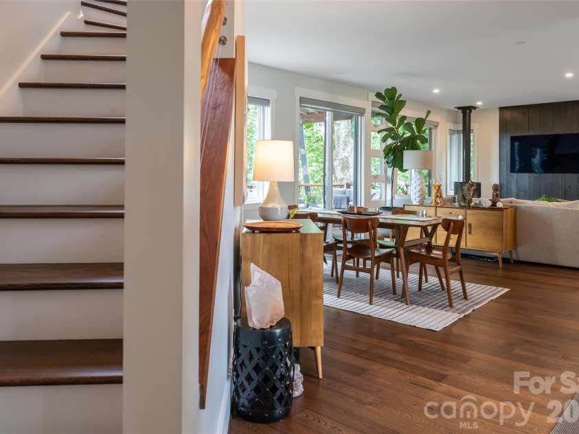 322 Windswept Drive, Asheville, NC 28801.  MLS# CAR4408960, YatesRealty ID 43065. 