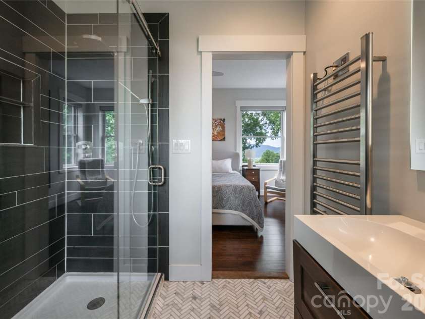 322 Windswept Drive, Asheville, NC 28801.  MLS# CAR4408960, YatesRealty ID 43065. 