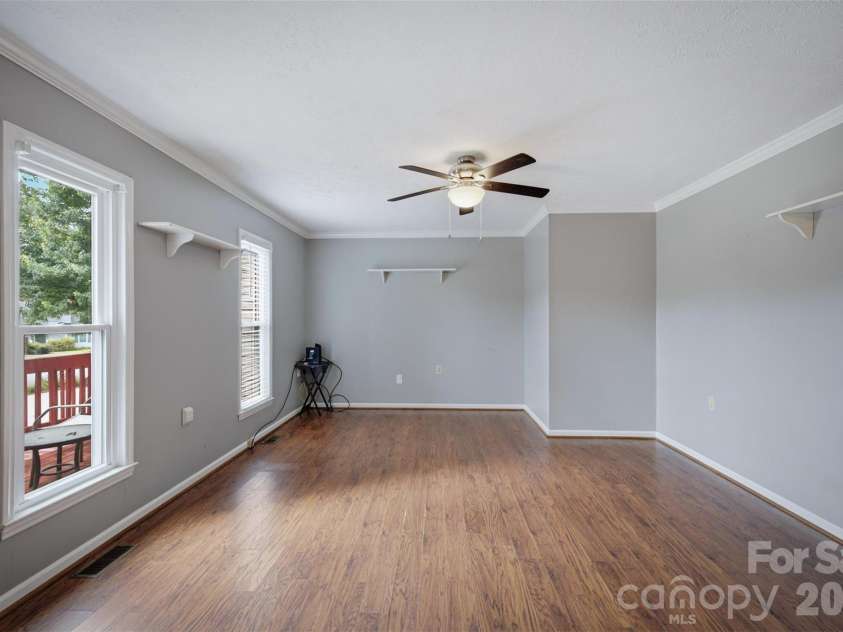 1806 Kyle Court, Lenoir, NC 28645.  MLS# CAR4397713, YatesRealty ID 43068. 