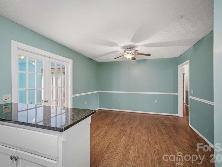 1806 Kyle Court, Lenoir, NC 28645.  MLS# CAR4397713, YatesRealty ID 43068. 