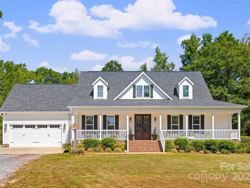 1715 Hopewell Road, Rock Hill, SC 29730.  MLS# CAR4310863, YatesRealty ID 4307. 