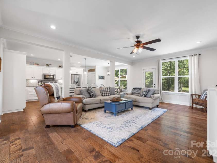 1715 Hopewell Road, Rock Hill, SC 29730.  MLS# CAR4310863, YatesRealty ID 4307. Spacious living room that flows seamlessly into the kitchen for easy entertaining. 