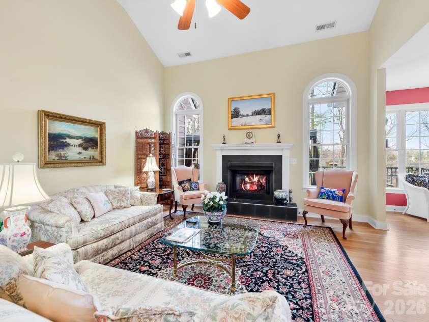 5 Timber Moss Drive, Asheville, NC 28804.  MLS# CAR4352961, YatesRealty ID 4307. 