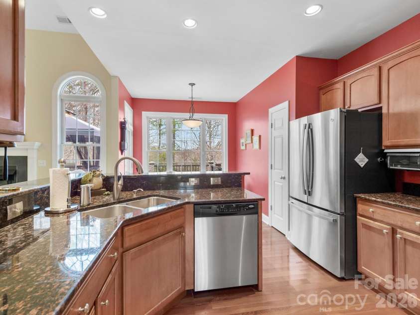 5 Timber Moss Drive, Asheville, NC 28804.  MLS# CAR4352961, YatesRealty ID 4307. 