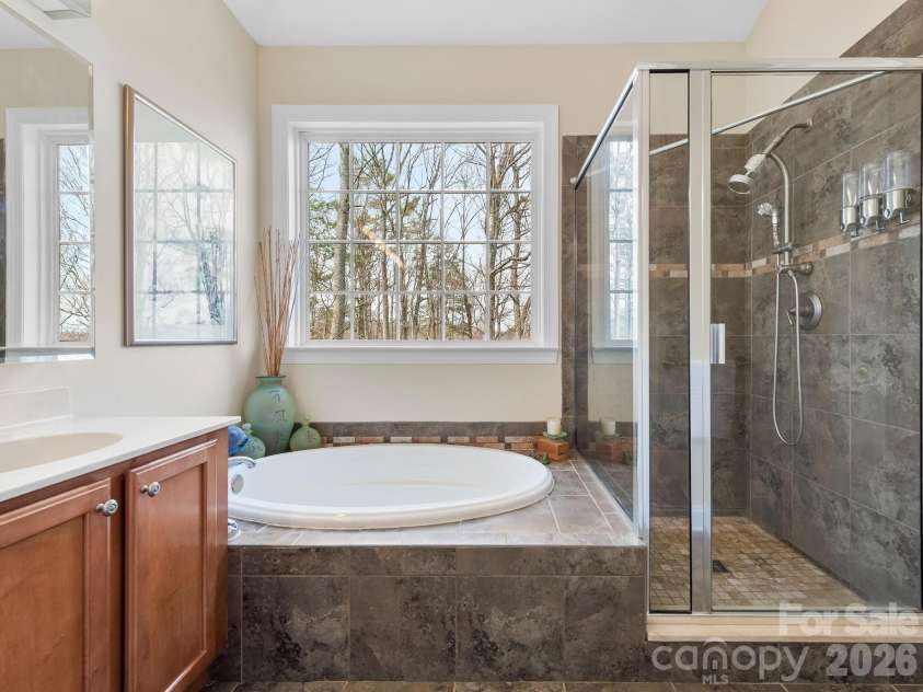 5 Timber Moss Drive, Asheville, NC 28804.  MLS# CAR4352961, YatesRealty ID 4307. 