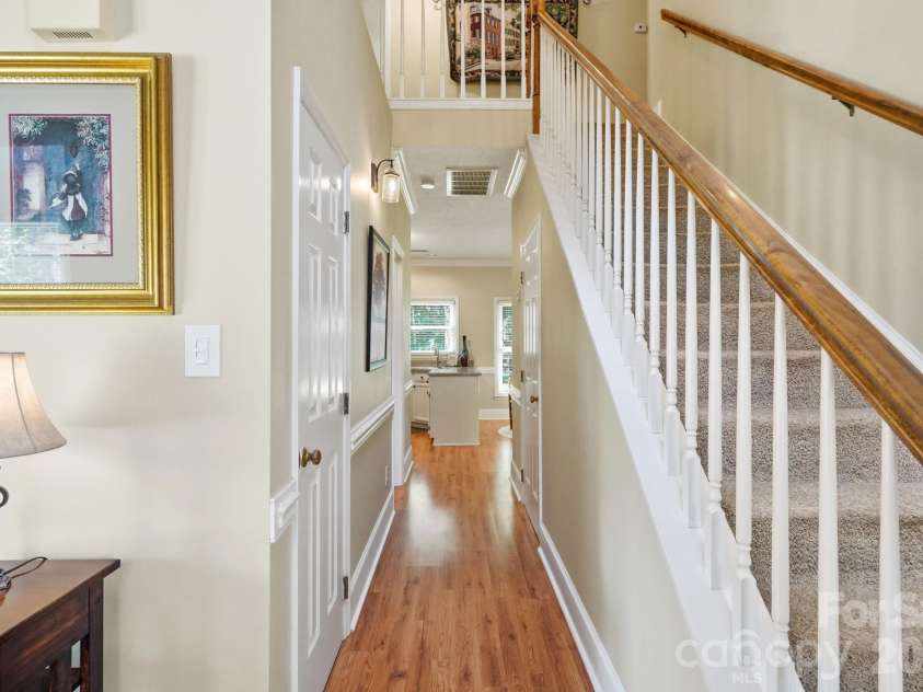13315 Kintyre Court, Matthews, NC 28105.  MLS# CAR4409441, YatesRealty ID 43070. 