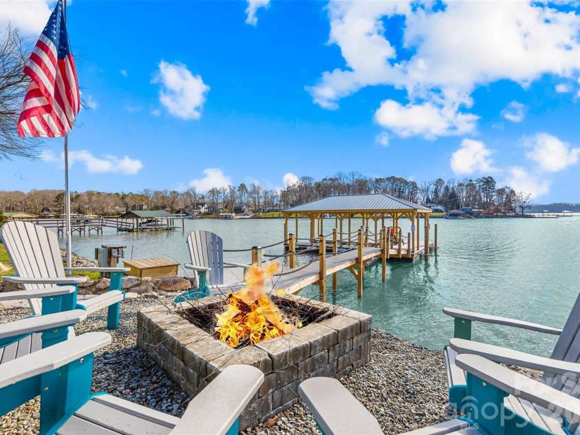 219 Penicillin Point, Troutman, NC 28166.  MLS# CAR4404906, YatesRealty ID 43072. 