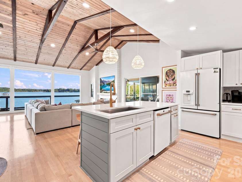 219 Penicillin Point, Troutman, NC 28166.  MLS# CAR4404906, YatesRealty ID 43072. 