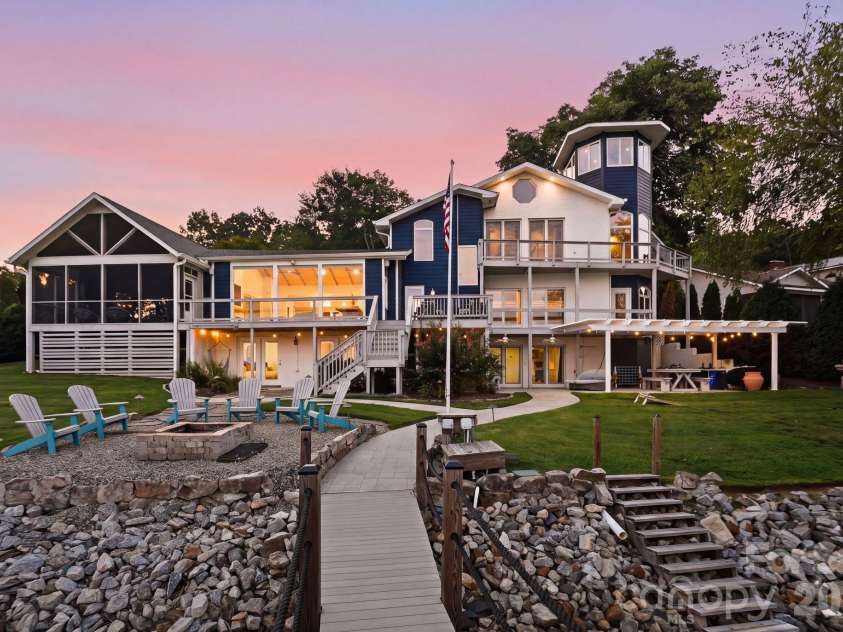 219 Penicillin Point, Troutman, NC 28166.  MLS# CAR4404906, YatesRealty ID 43072. 