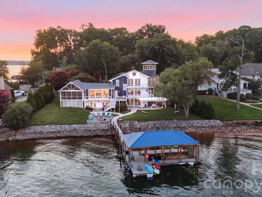 219 Penicillin Point, Troutman, NC 28166.  MLS# CAR4404906, YatesRealty ID 43072. 
