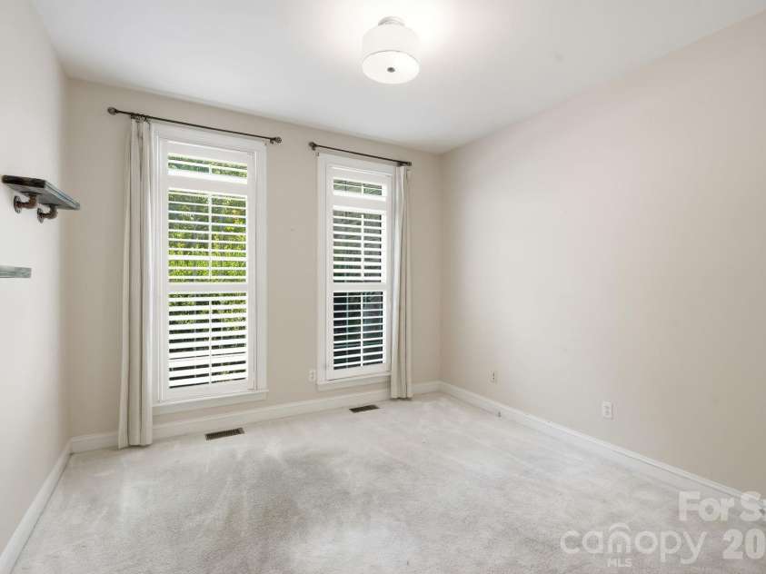12106 Kane Alexander Drive, Huntersville, NC 28078.  MLS# CAR4405055, YatesRealty ID 43074. 
