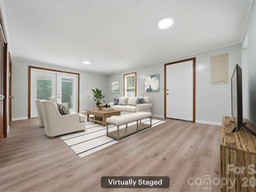 459 Swanson Drive, Lenoir, NC 28645.  MLS# CAR4407208, YatesRealty ID 43076. 