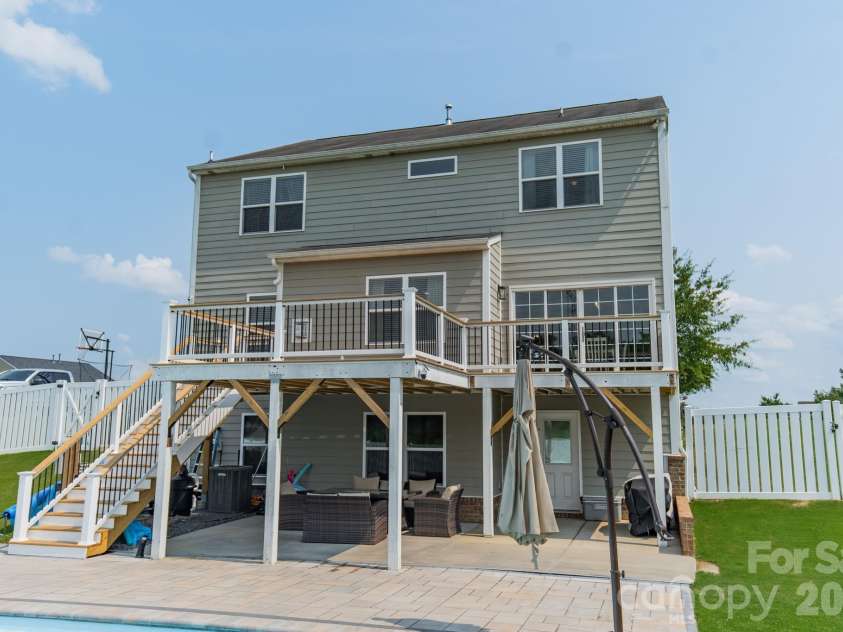 10003 Blue Stream Lane, Indian Trail, NC 28079.  MLS# CAR4408302, YatesRealty ID 43078. Back Deck & Patio