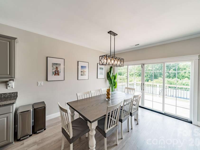 10003 Blue Stream Lane, Indian Trail, NC 28079.  MLS# CAR4408302, YatesRealty ID 43078. Dining Area