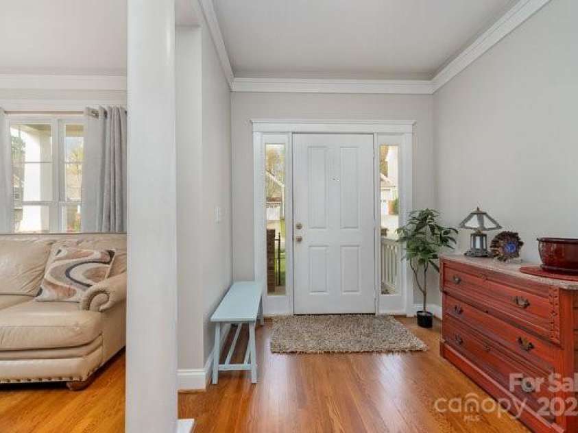 10802 Tradition View Drive, Charlotte, NC 28269.  MLS# CAR4234675, YatesRealty ID 4308. 