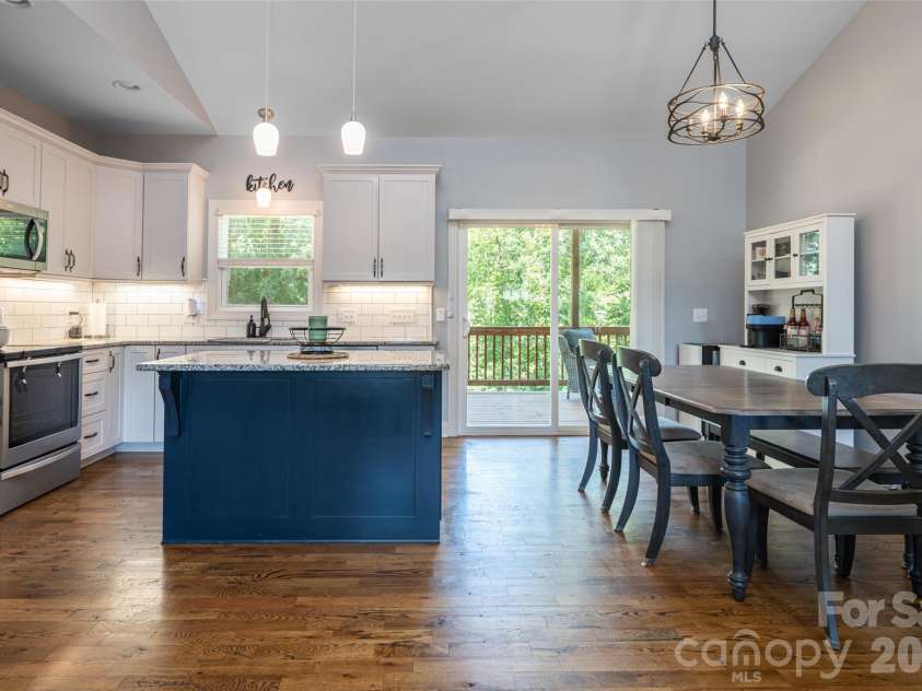 4398 Belmont Drive, Morganton, NC 28655.  MLS# CAR4402124, YatesRealty ID 43080. 