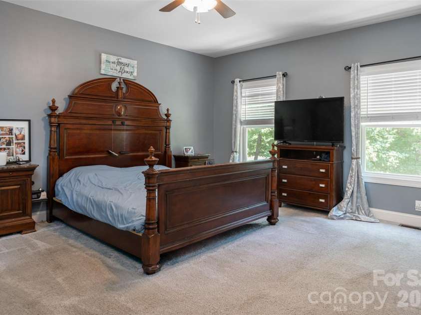 4398 Belmont Drive, Morganton, NC 28655.  MLS# CAR4402124, YatesRealty ID 43080. 