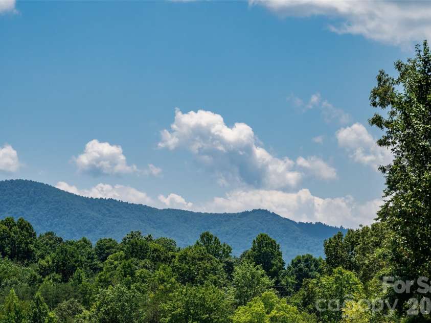 4398 Belmont Drive, Morganton, NC 28655.  MLS# CAR4402124, YatesRealty ID 43080. 