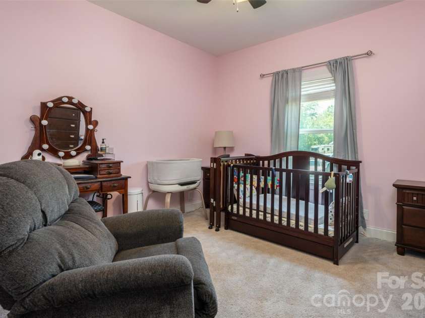 4398 Belmont Drive, Morganton, NC 28655.  MLS# CAR4402124, YatesRealty ID 43080. Bed 3