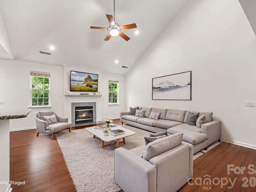 17224 Overstone Court, Charlotte, NC 28277.  MLS# CAR4411456, YatesRealty ID 43081. 