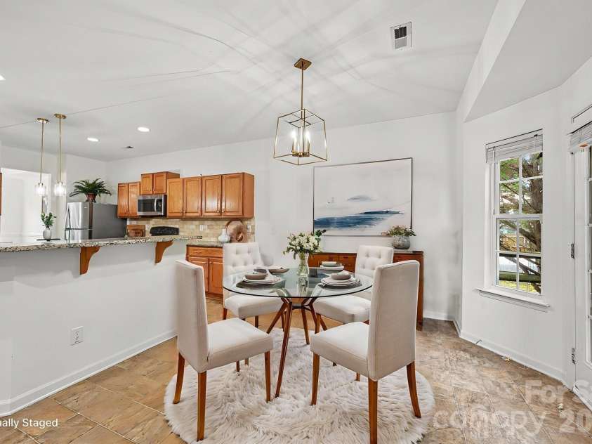 17224 Overstone Court, Charlotte, NC 28277.  MLS# CAR4411456, YatesRealty ID 43081. 